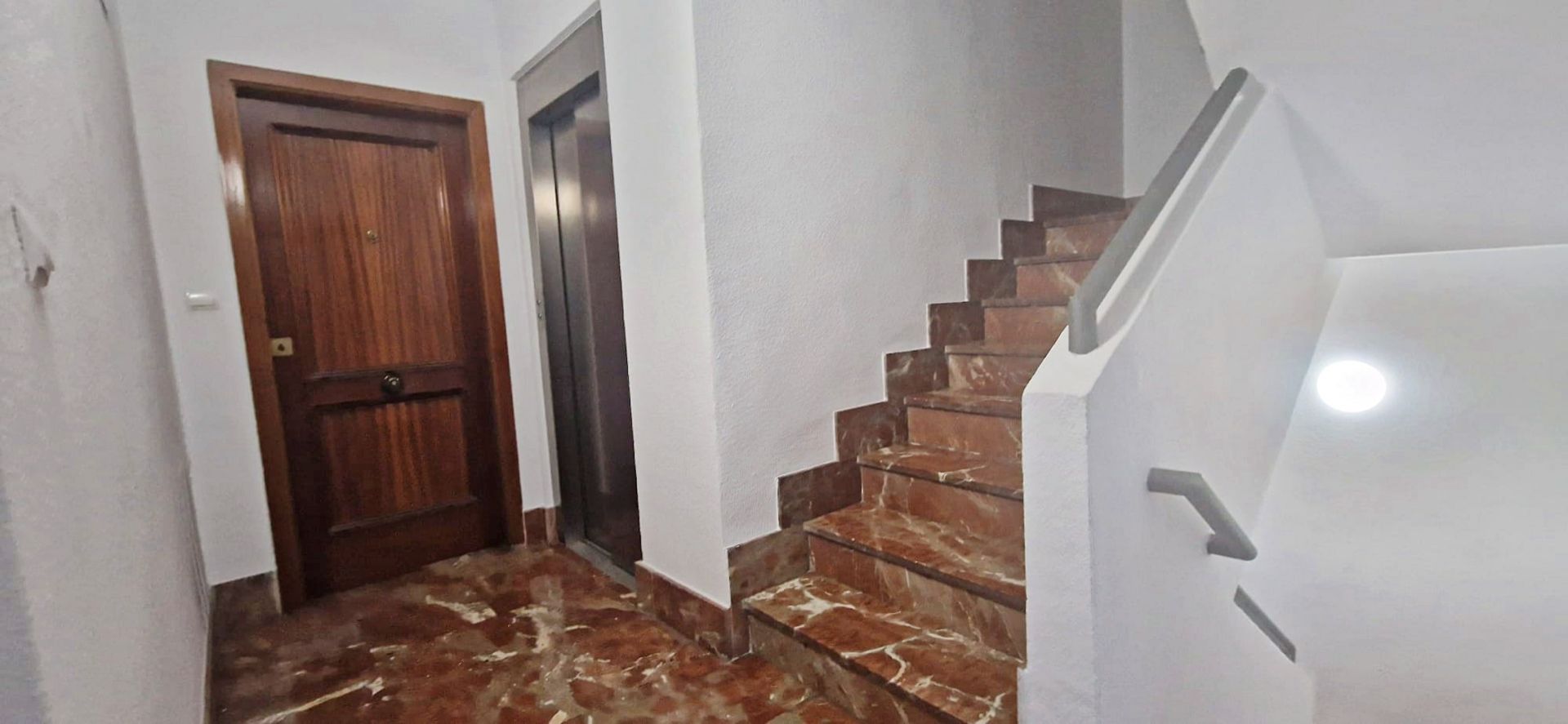 Oficina en venta en Avinguda Benito Perez Galdos, 37, Ensanche - Diputación