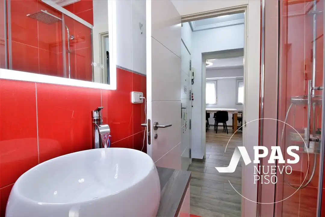 Bathroom of Flat for sale in Dos Hermanas  with Heating