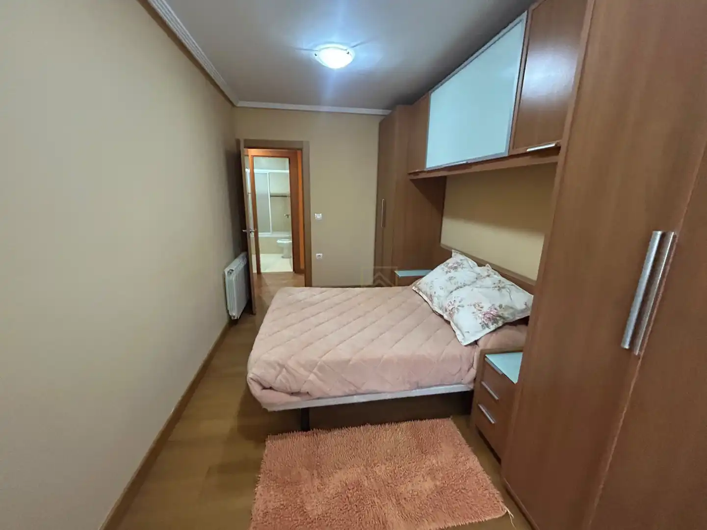 Habitación de Piso de alquiler en Corvera de Toranzo con Calefacción, Jardín privado y Terraza