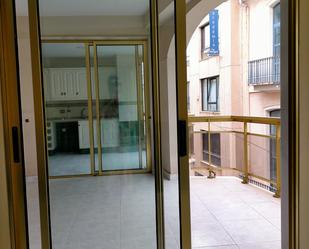 Wohnung miete in Vila-real mit Balkon