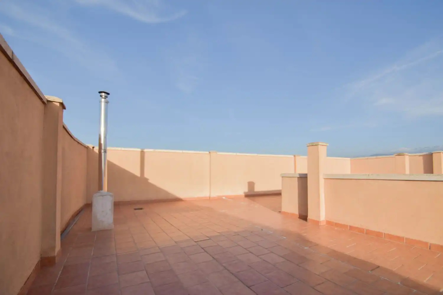 Terrasse von Wohnung zur Miete in Las Gabias mit Klimaanlage, Terrasse und Möbliert