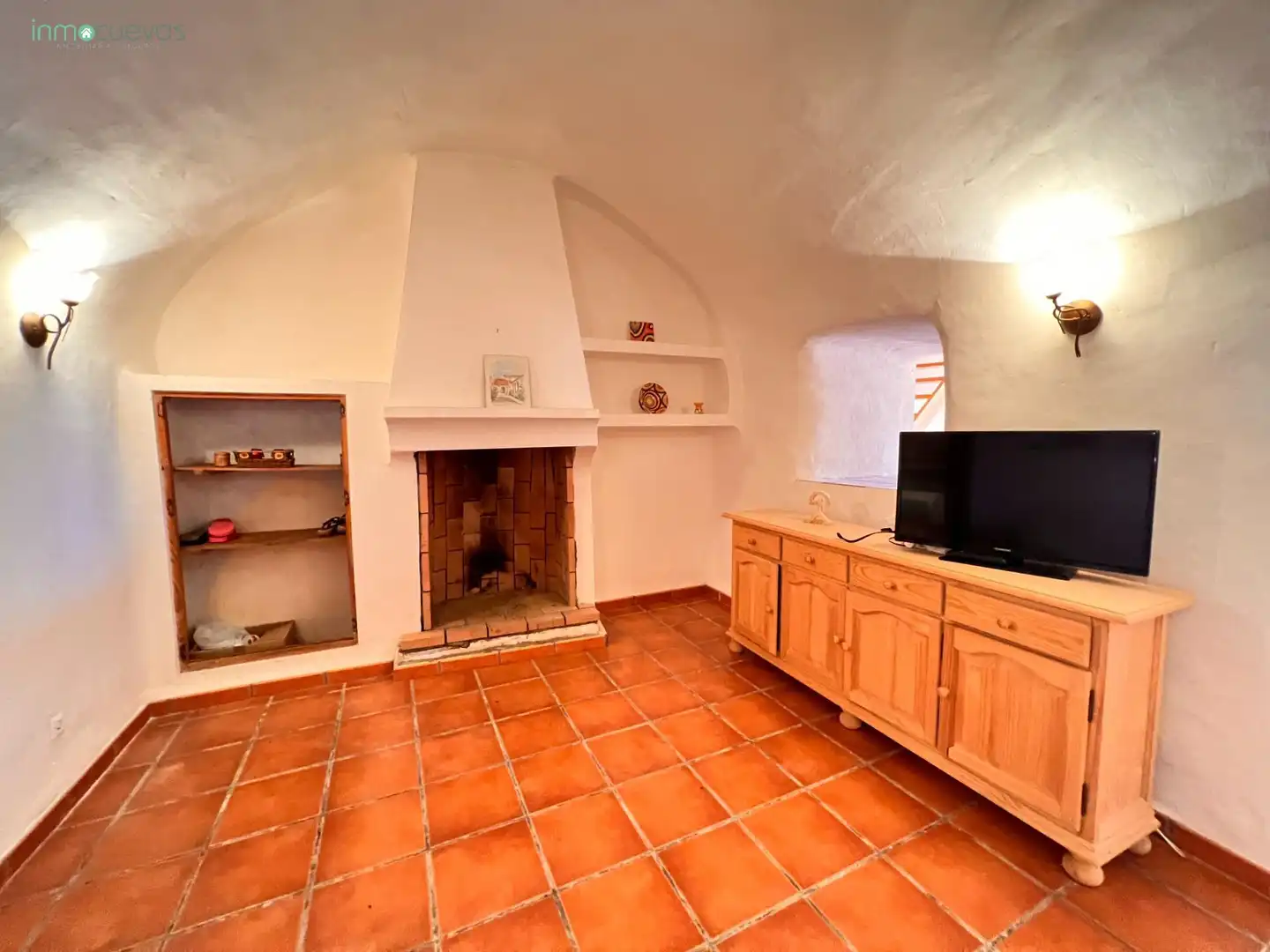 Sala d'estar de Finca rústica en venda en Cuevas del Almanzora amb Terrassa, Traster i Moblat