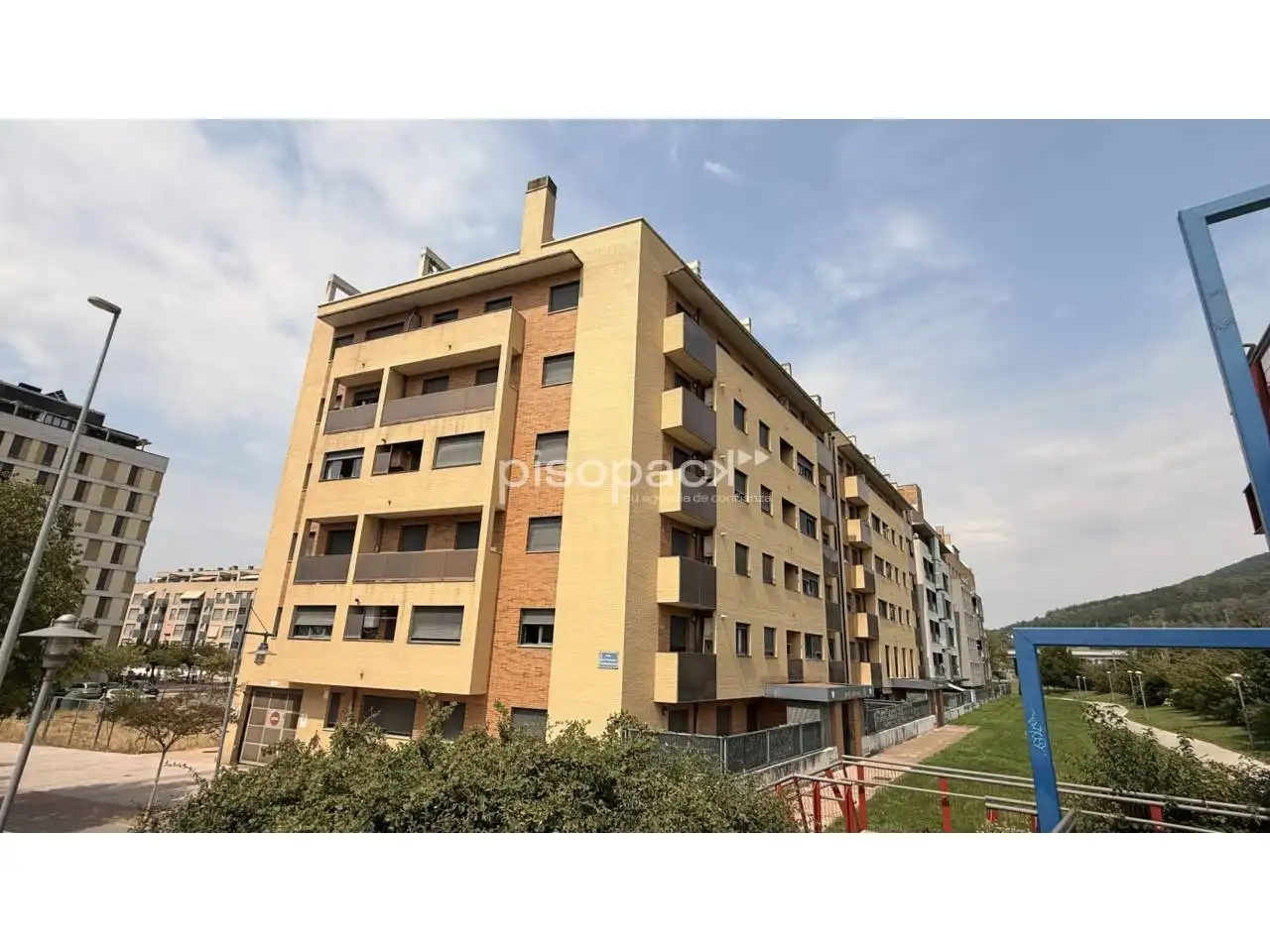 Vista exterior de Piso en venta en Berrioplano / Berriobeiti con Calefacción, Parquet y Terraza