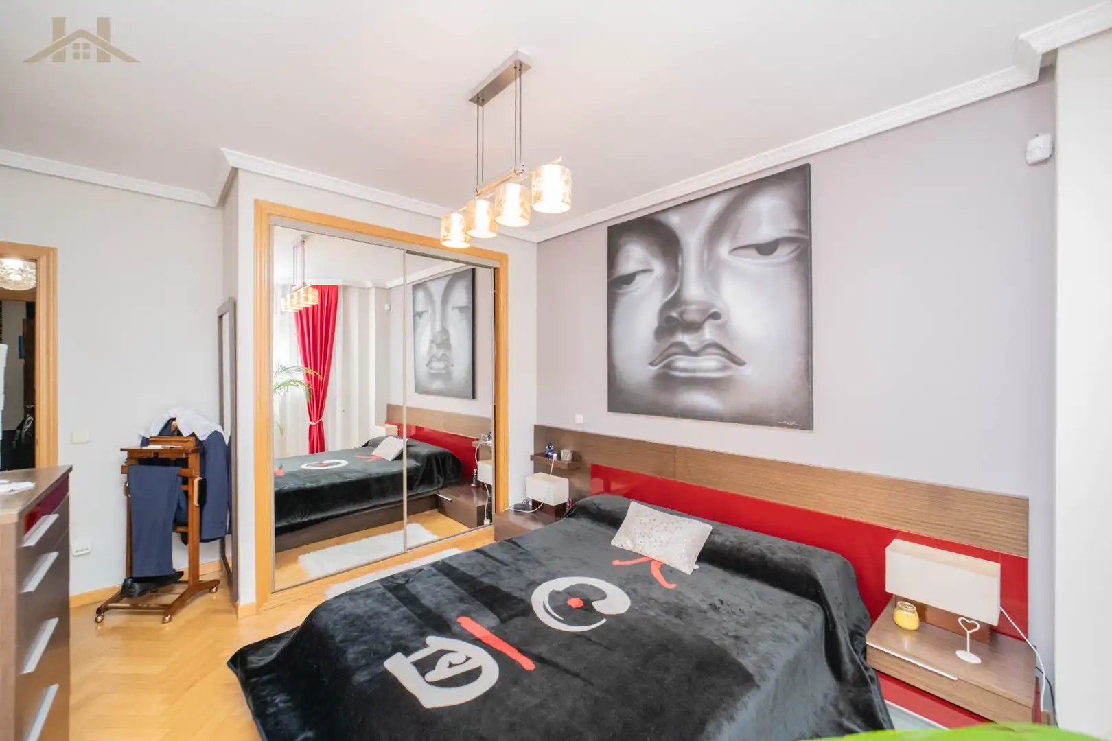 Bedroom of Detached homes for sale in Móstoles  with Air Conditioner, Heating and Private garden