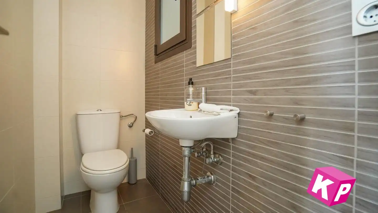 Bany de Casa o xalet en venda en Santa Pola amb Jardí privat, Terrassa i Traster
