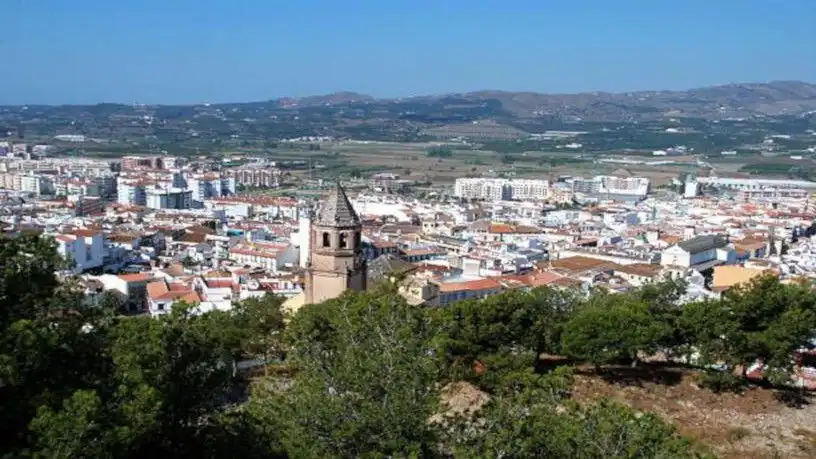Vista exterior de Piso en venta en Vélez-Málaga con Calefacción y Terraza