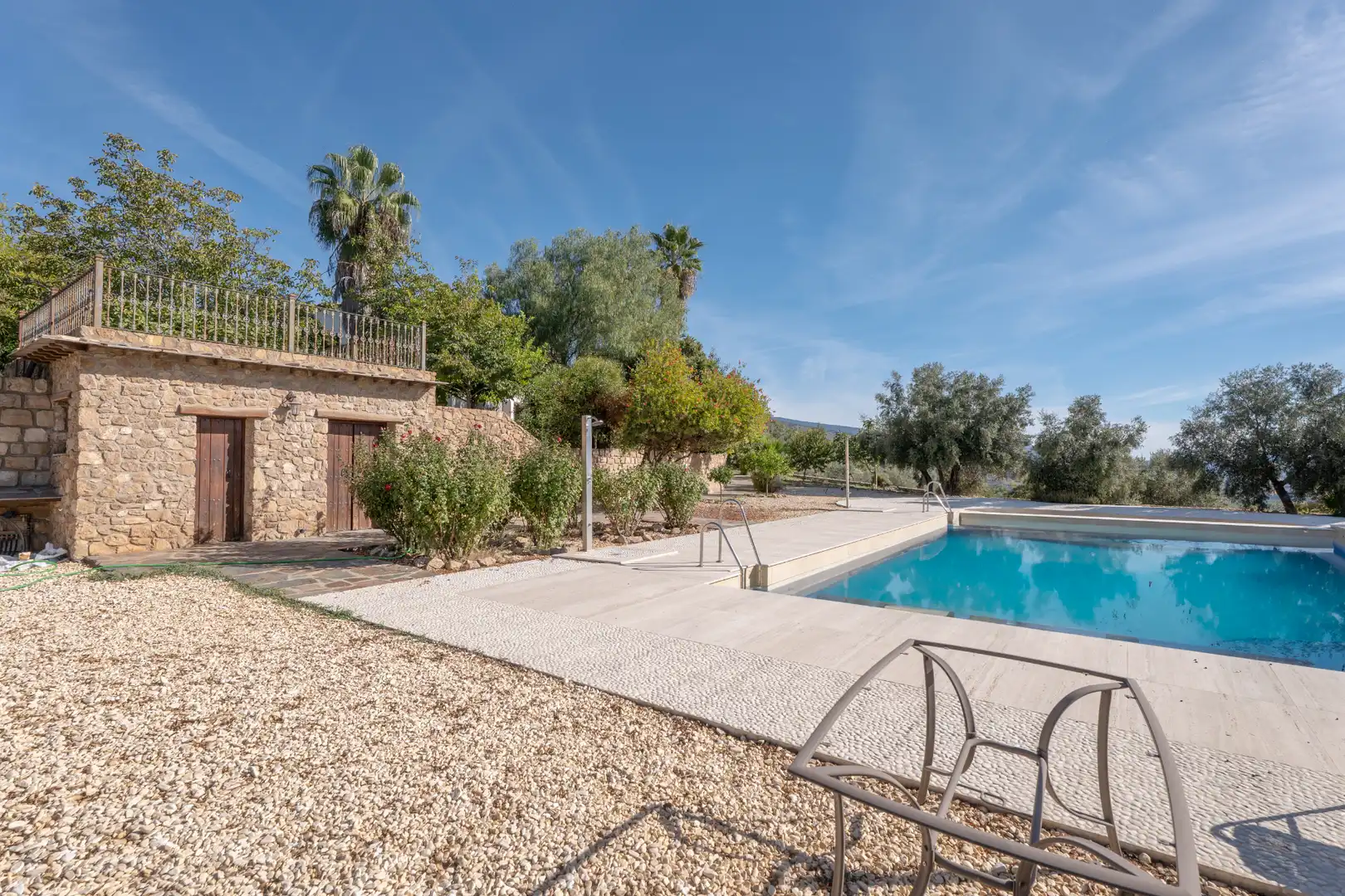 Schwimmbecken von Country house zum Verkauf in Válor mit Privatgarten, Terrasse und Abstellraum