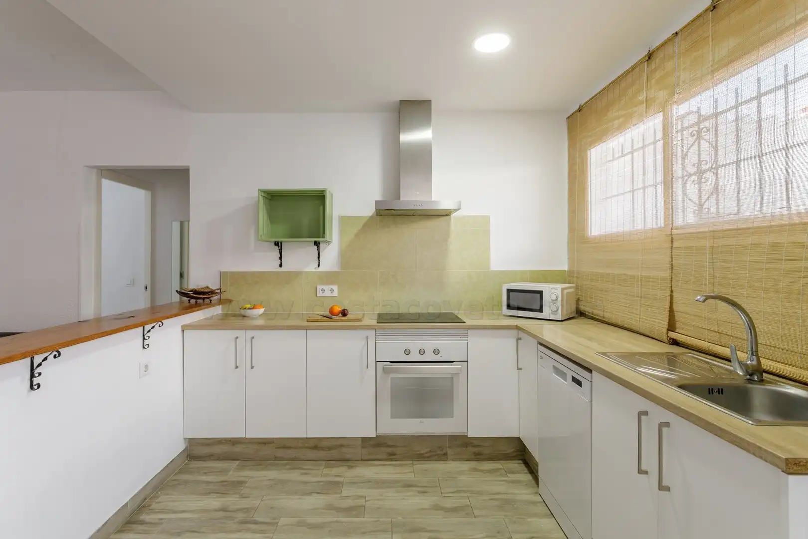 Kitchen of Houses for sale in El Campello  with Air Conditioner, Private garden and Terrace