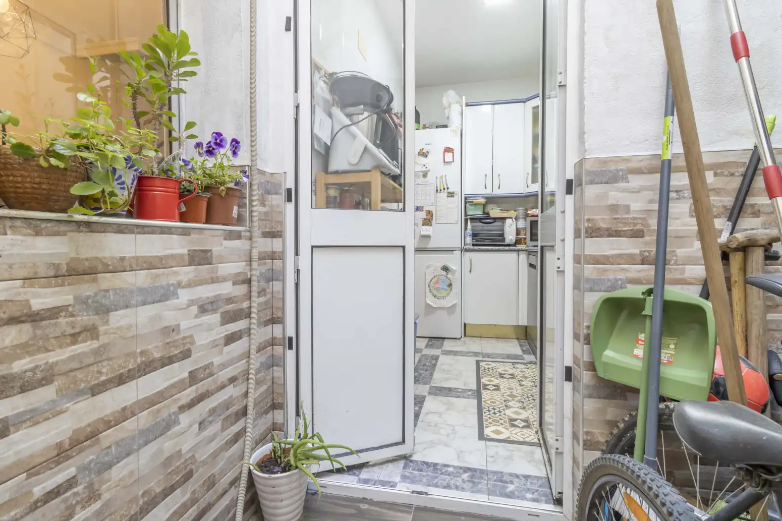 Kitchen of Detached homes for sale in Sevilla  with Air Conditioner