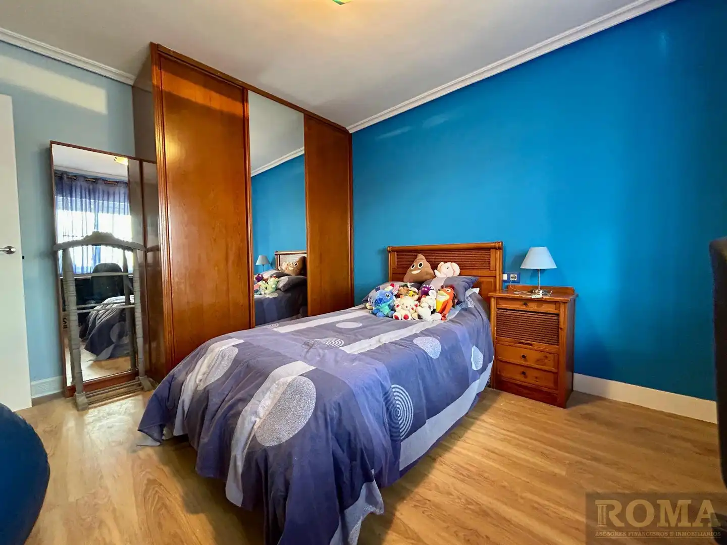 Habitación de Casa o chalet en venta en Villamayor con Calefacción, Parquet y Trastero