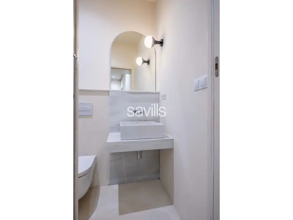 Bathroom of Apartments for sale in Sevilla