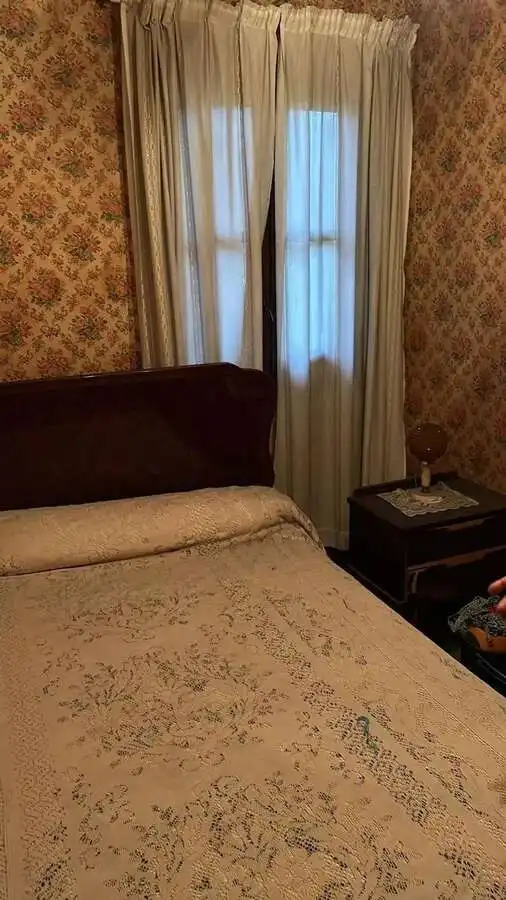 Dormitori de Pis en venda en Avilés amb Traster, Moblat i Balcó