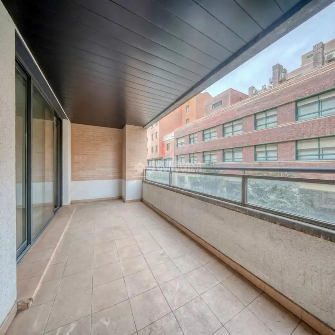 Vista exterior de Piso en venta en Valladolid con Aire acondicionado y Terraza