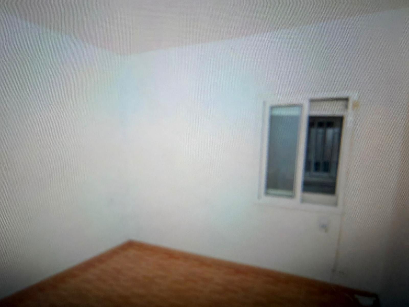 Dormitori de Pis en venda en L'Hospitalet de Llobregat amb Balcó