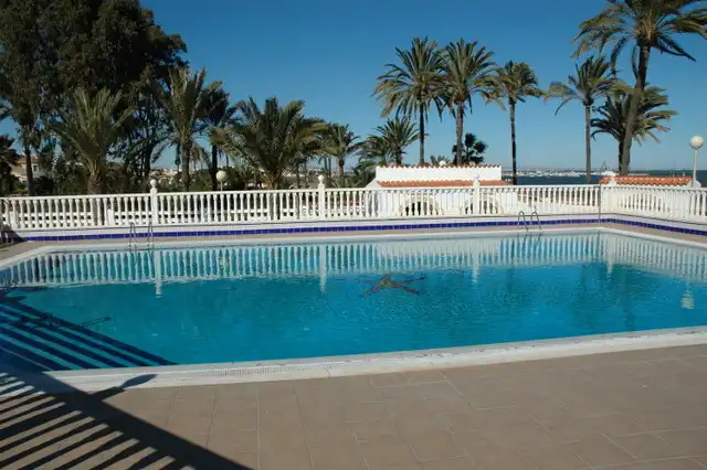 Piscina de Ático en venta en Cartagena con Aire acondicionado, Terraza y Horno