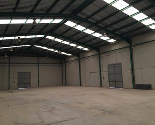 Industrial buildings to rent in Daimús