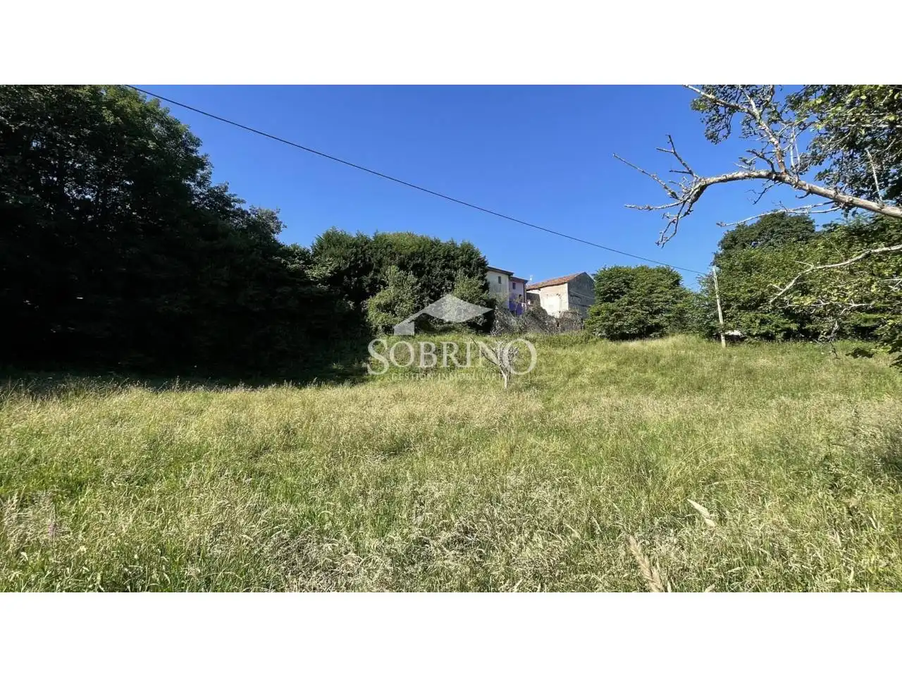Terreno residencial en venta en Calle La Pereda 0, imagen 2
