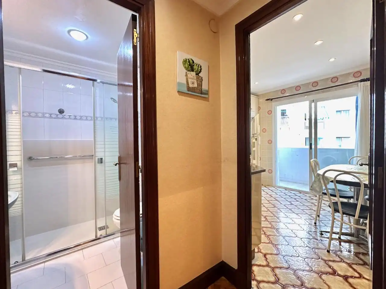 Baño de Piso de alquiler en Donostia - San Sebastián  con Calefacción y Balcón