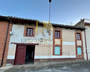 Vista exterior de Casa o xalet en venda en Ardón amb Moblat