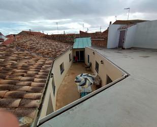 Vista exterior de Casa o xalet en venda en Alcalá del Júcar amb Calefacció, Terrassa i Traster