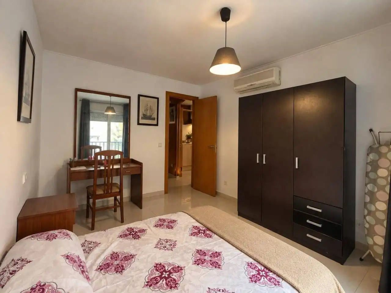 Bedroom of Flat for sale in Centre
