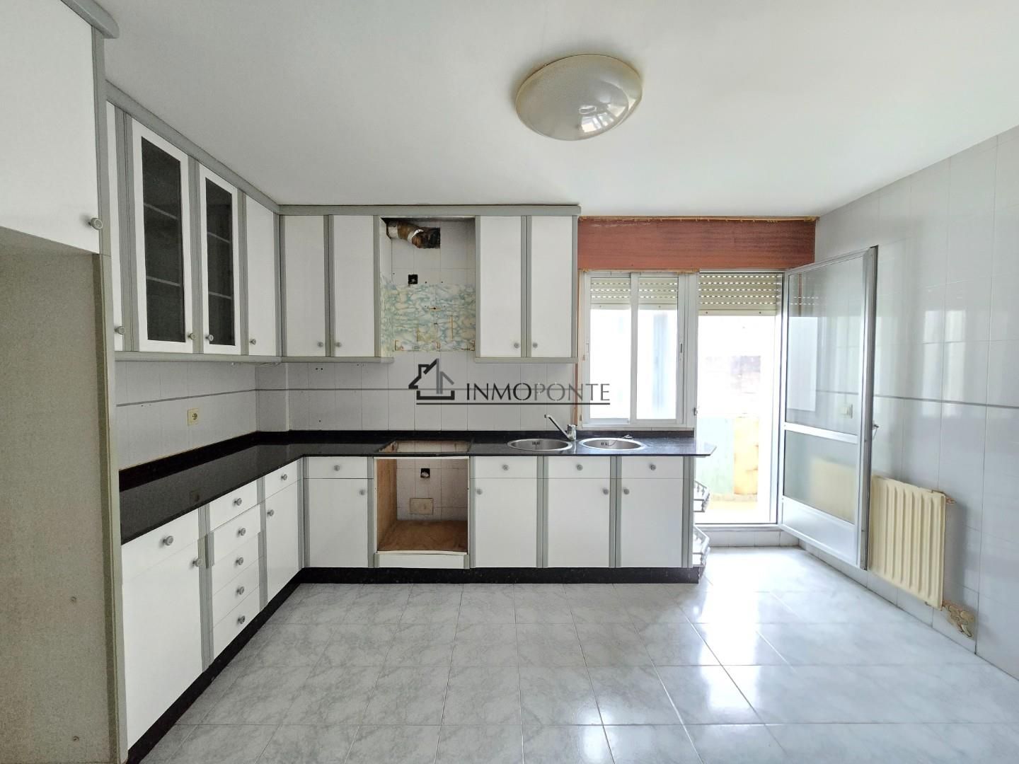 Kitchen of Flat for sale in Poio