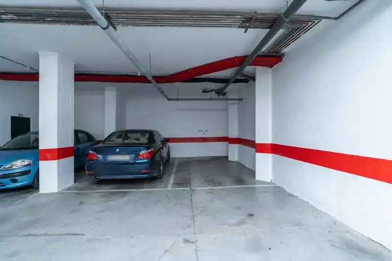 Parking de Ático en venta en Estepona con Aire acondicionado y Piscina