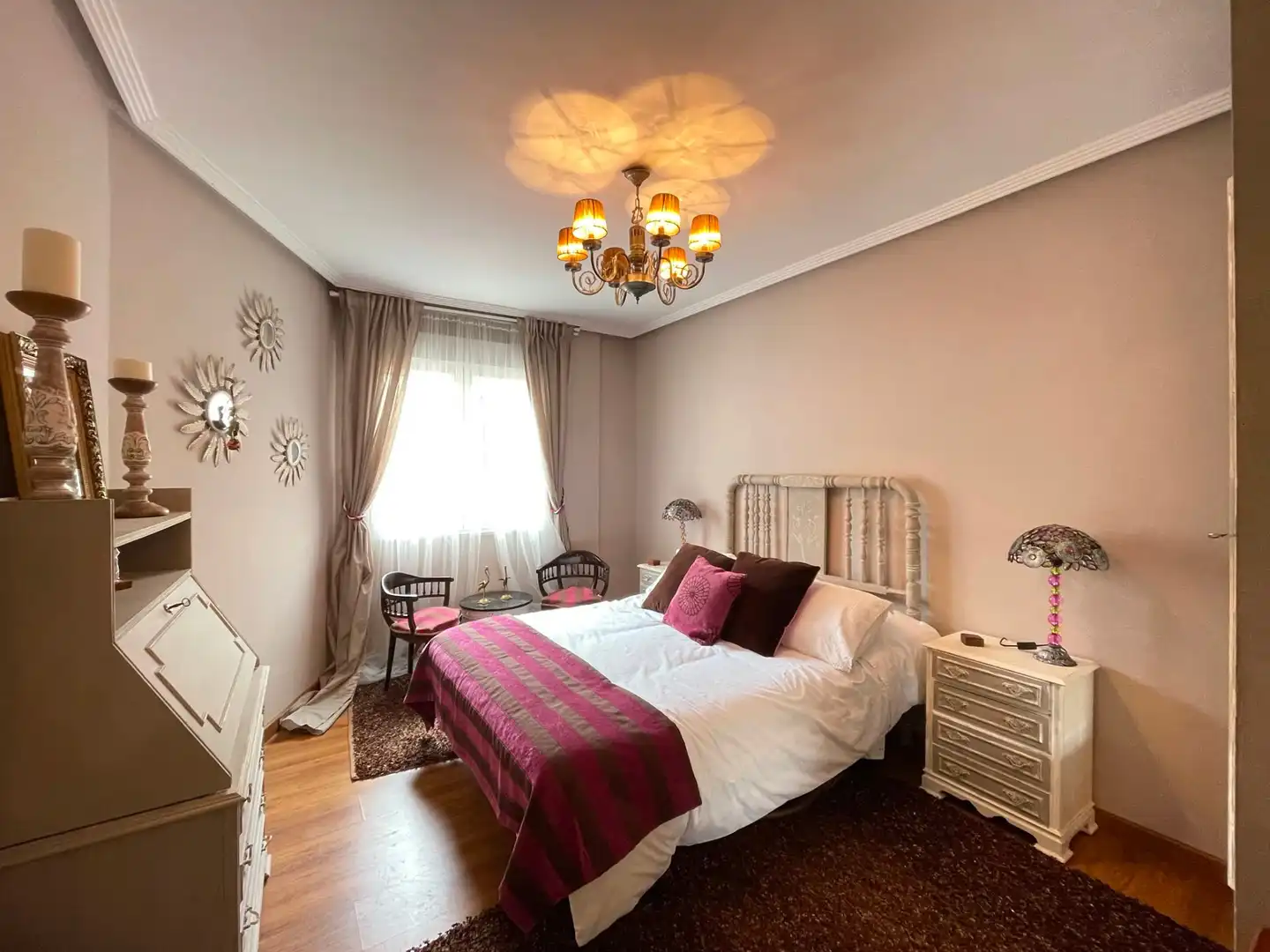 Habitación de Piso en venta en Ponferrada con Calefacción, Terraza y Trastero