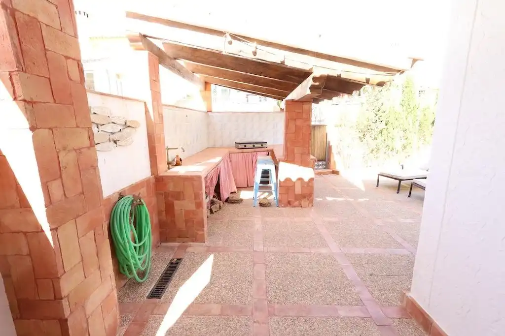 Terrassa de Casa o xalet en venda en Orihuela amb Aire condicionat, Jardí privat i Terrassa