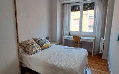 Bedroom of Flat to share in Bilbao   with Air Conditioner and Terrace