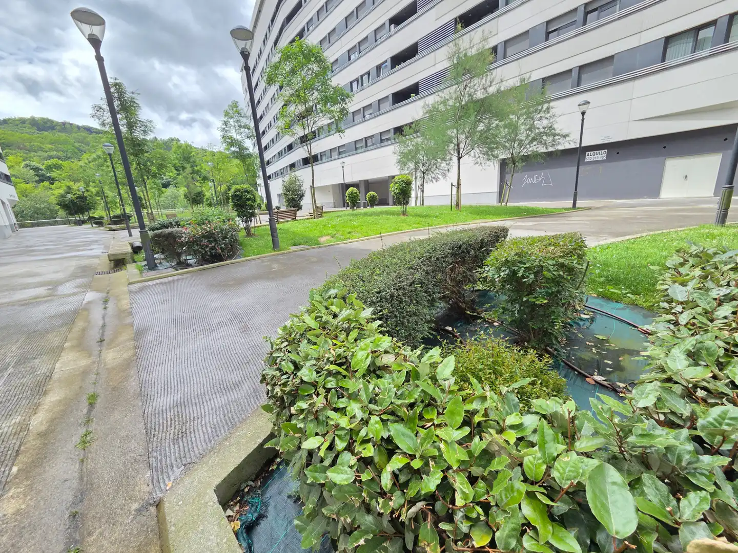 Vista exterior de Piso en venta en Bilbao  con Calefacción, Jardín privado y Parquet