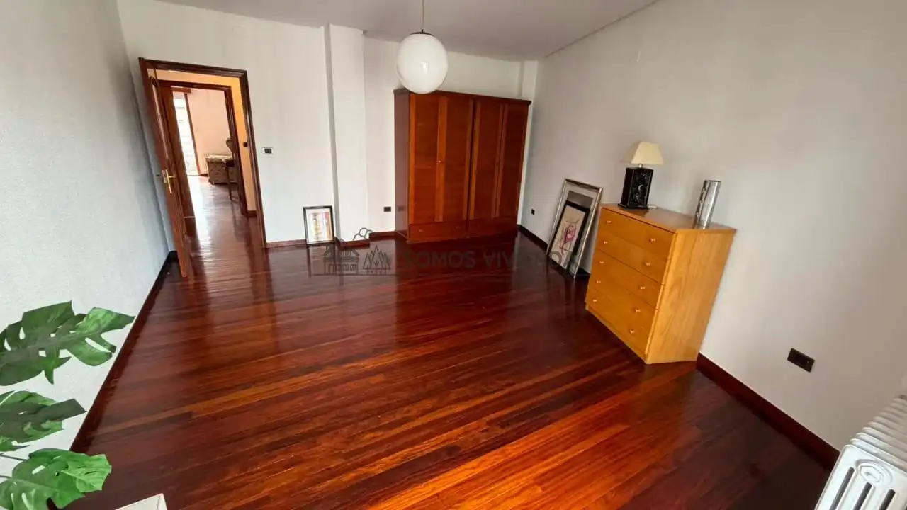 Living room of Flat for sale in Ourense Capital   with Heating, Furnished and Balcony