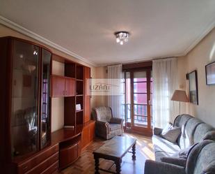 Living room of Flat for sale in Oviedo   with Heating, Parquet flooring and Storage room