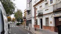 Exterior view of Flat for sale in  Sevilla Capital