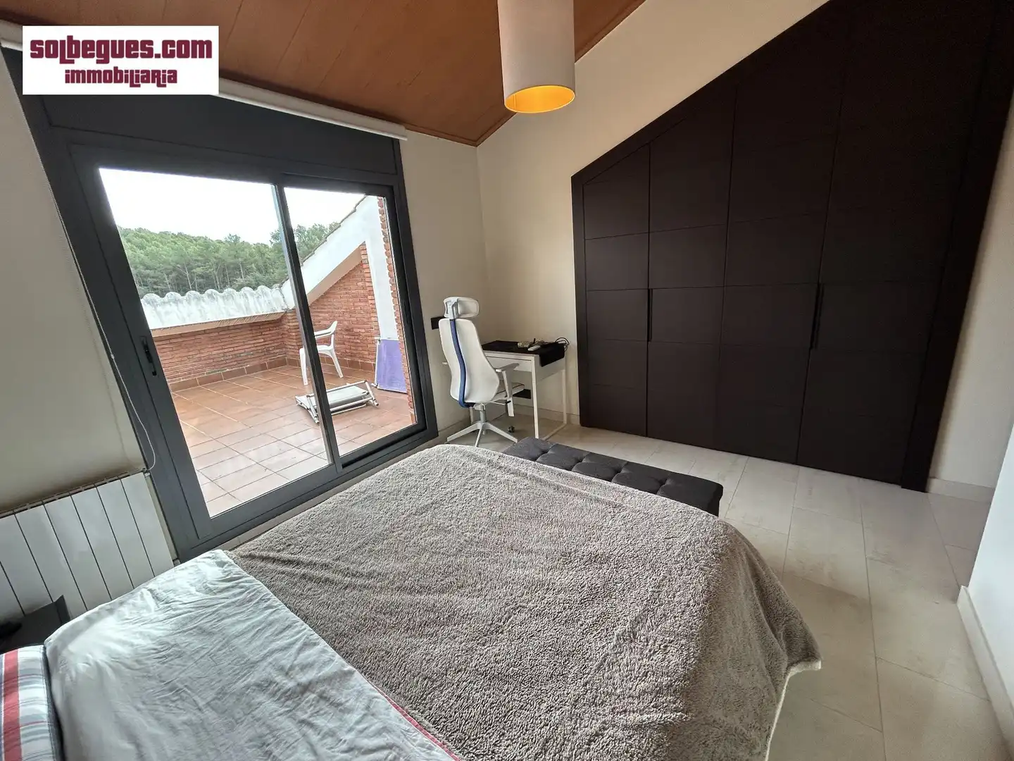 Dormitori de Casa o xalet de lloguer en Begues amb Aire condicionat, Calefacció i Jardí privat