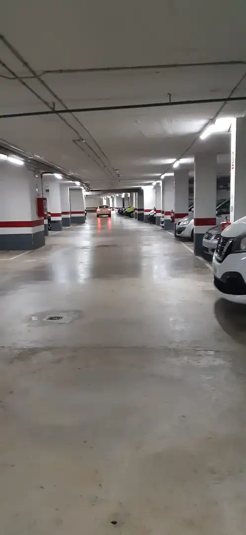 Einzelparkplatz zum Verkauf in Avinguda de Can Marcet 18, imagen 4