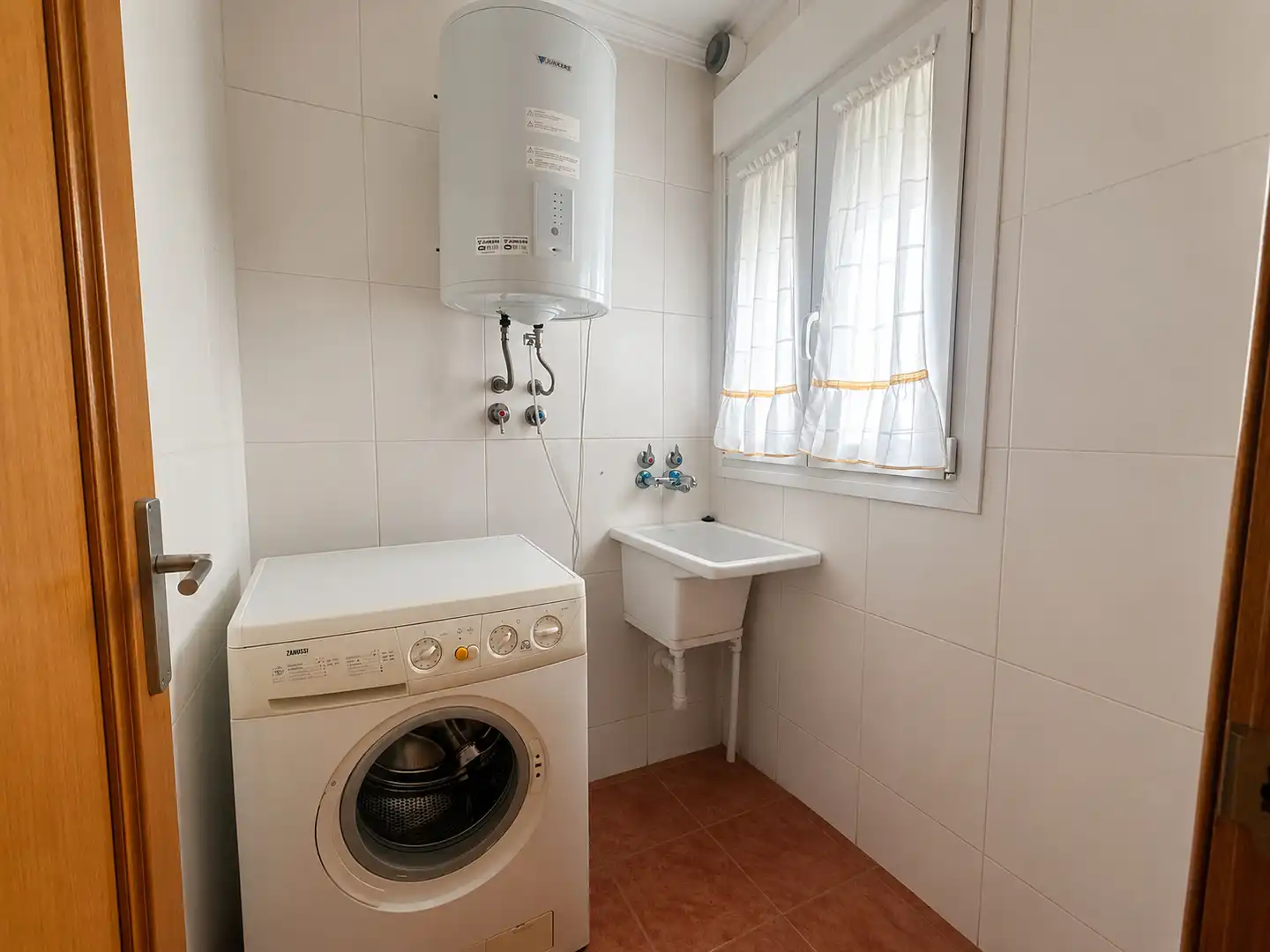 Bany de Dúplex en venda en Vélez-Málaga amb Aire condicionat, Parquet i Terrassa
