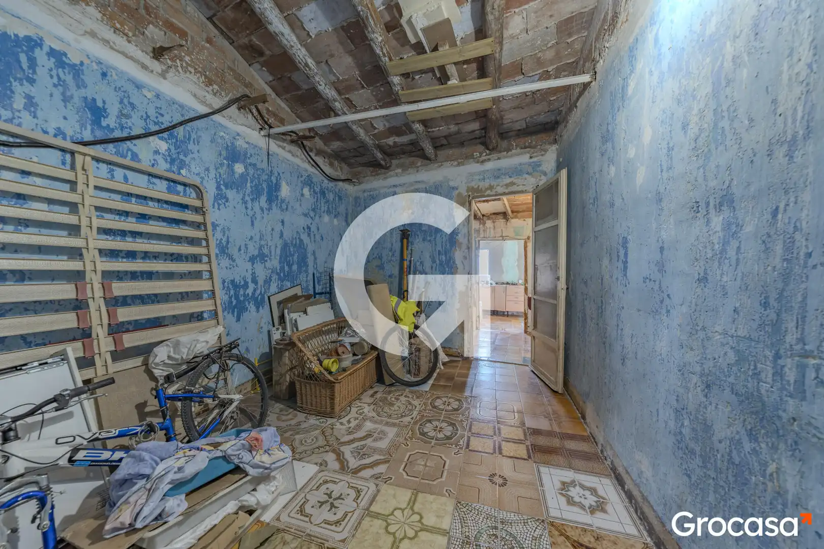 Houses for sale in Barcelona  with Terrace and Balcony