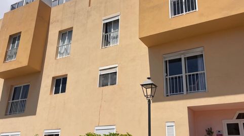 Foto 3 de Casa adosada en venda a Avenida Manuel Velázquez Cabrera, 111, El Charco - Las Salinas, Puerto del Rosario