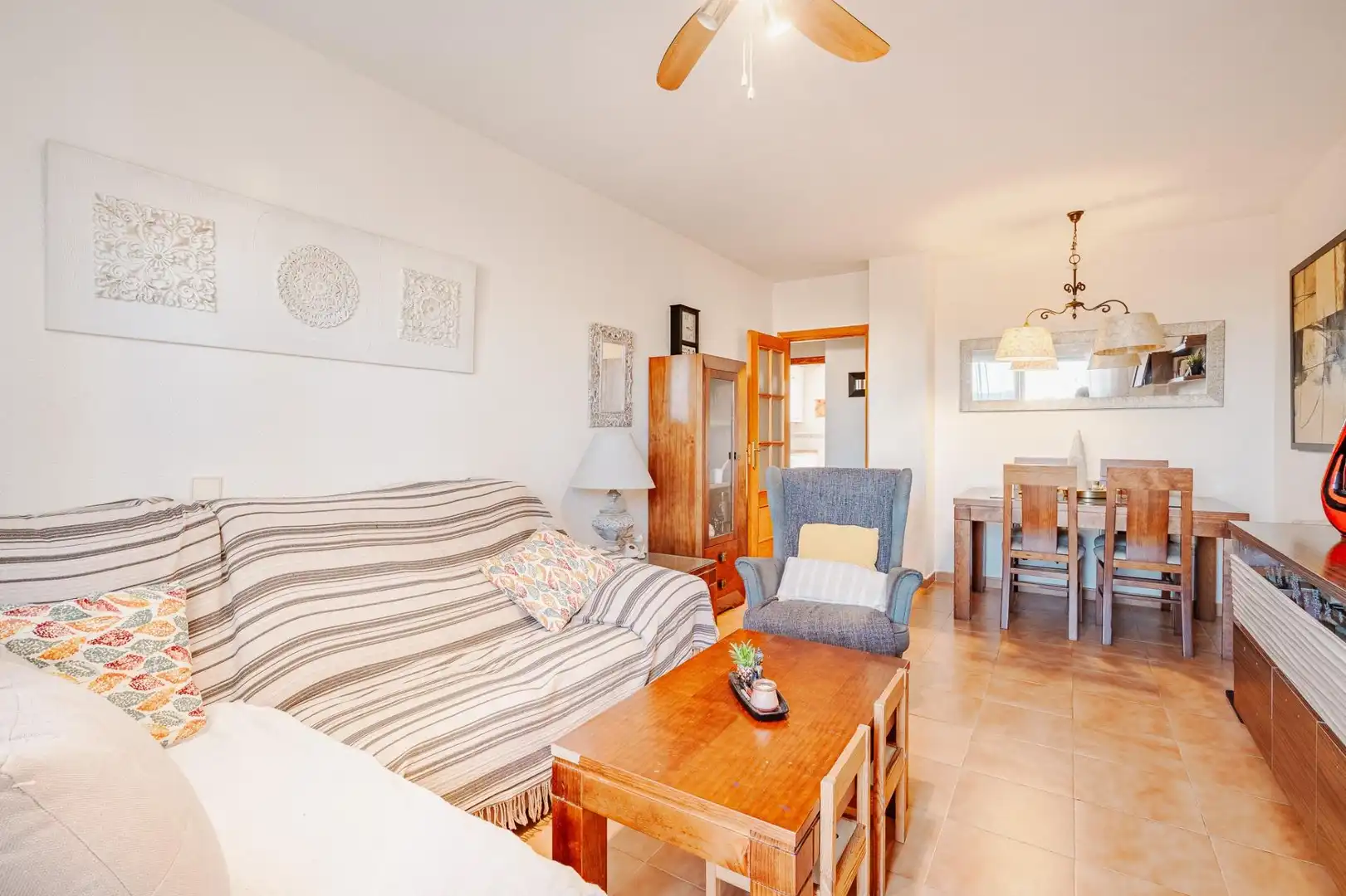 Penthouse with terrace for sale in Estepona Pueblo, imagen 17