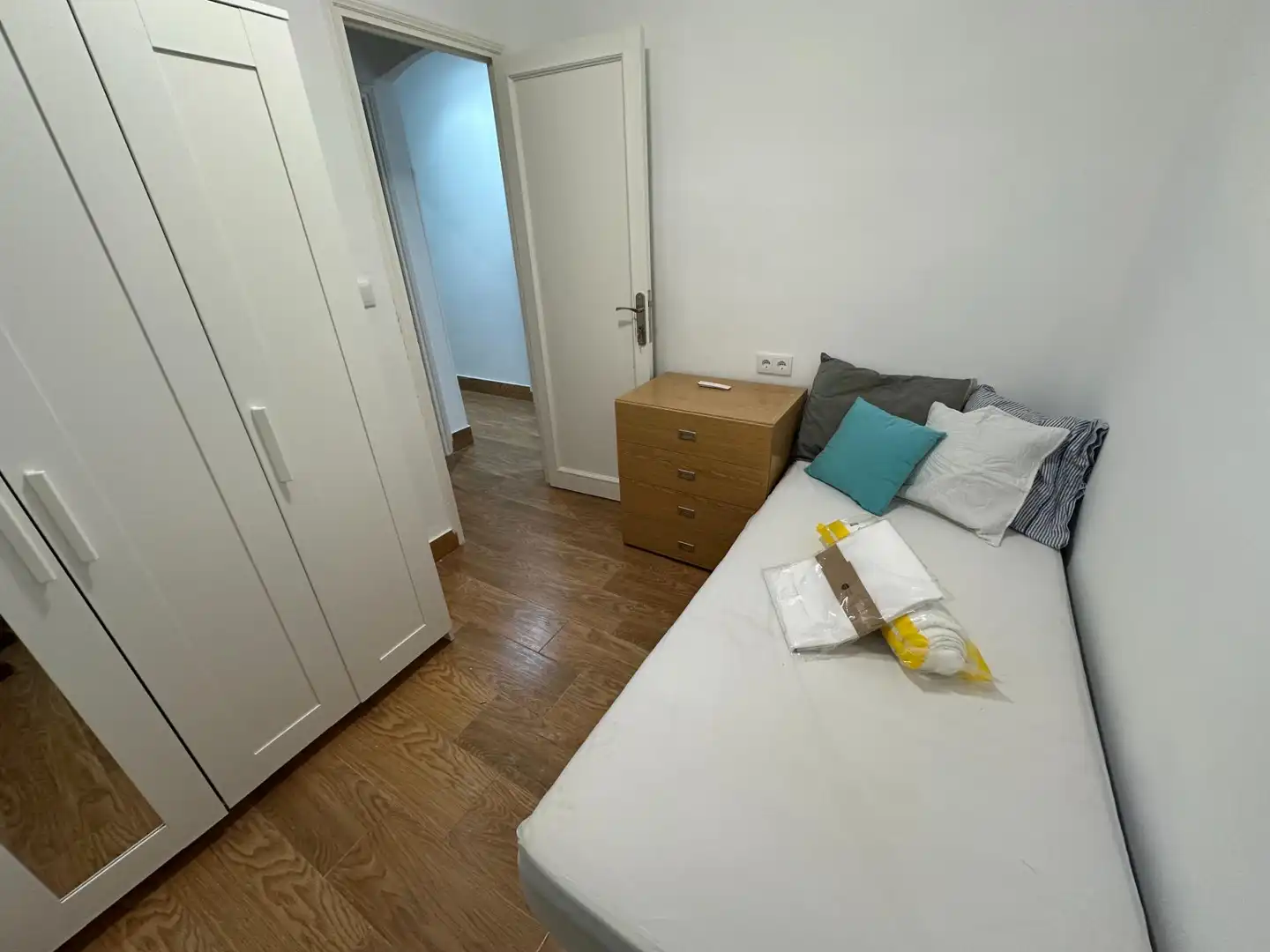 Schlafzimmer von Wohnung zur Miete in Murcia mit Möbliert