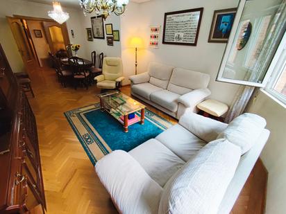 Living room of Flat for sale in Palencia Capital  with Heating, Parquet flooring and Terrace