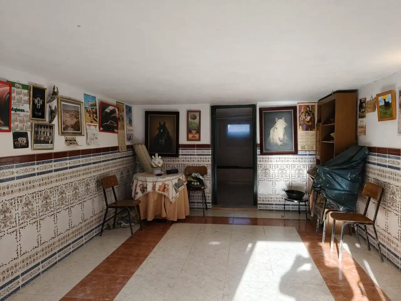 Houses for sale in Lucena  with Air Conditioner, Terrace and Storage room