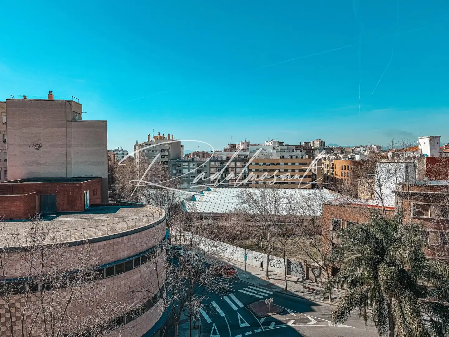 Vista exterior de Pis en venda en Reus amb Aire condicionat, Terrassa i Moblat