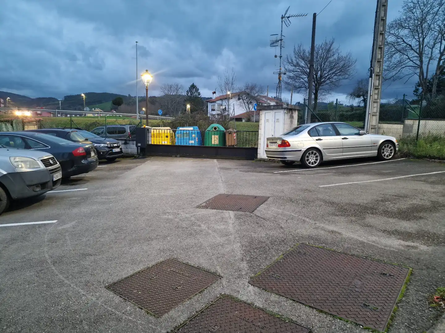 Parkplatz von Wohnung zum Verkauf in Castañeda mit Heizung, Privatgarten und Terrasse