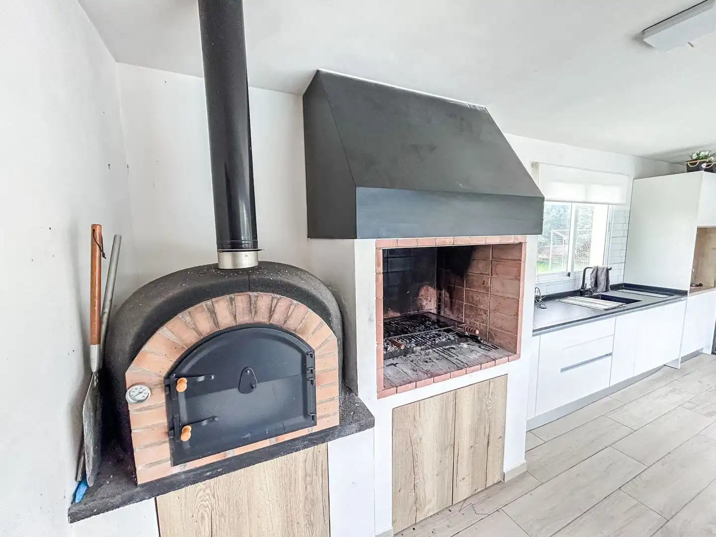 Cocina de Casa o chalet en venta en Crevillent con Aire acondicionado, Calefacción y Jardín privado