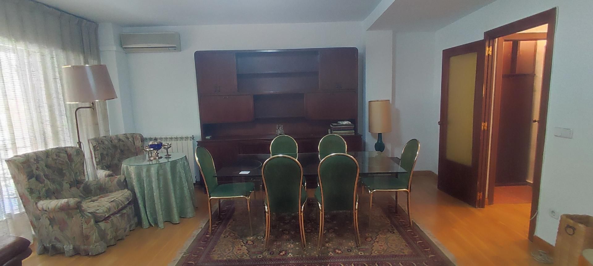 Menjador de Pis en venda en Ciudad Real Capital amb Aire condicionat, Calefacció i Balcó