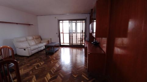 Foto 2 de Piso de alquiler en Plaça de Trafalgar, Llefià, Badalona