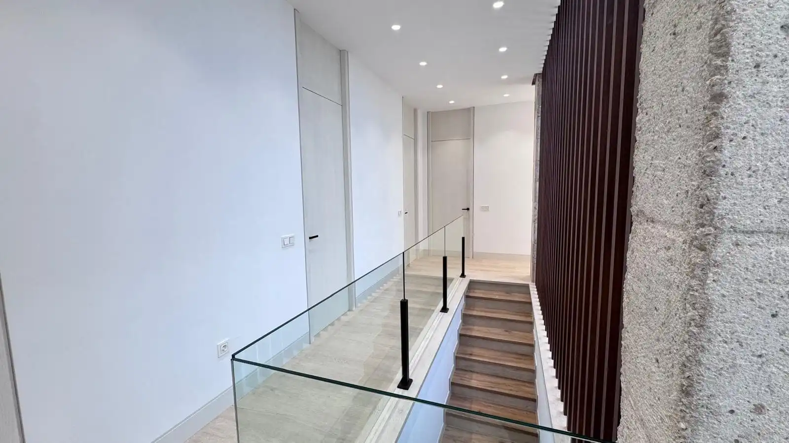 Houses for sale in Colmenar  with Air Conditioner, Heating and Terrace