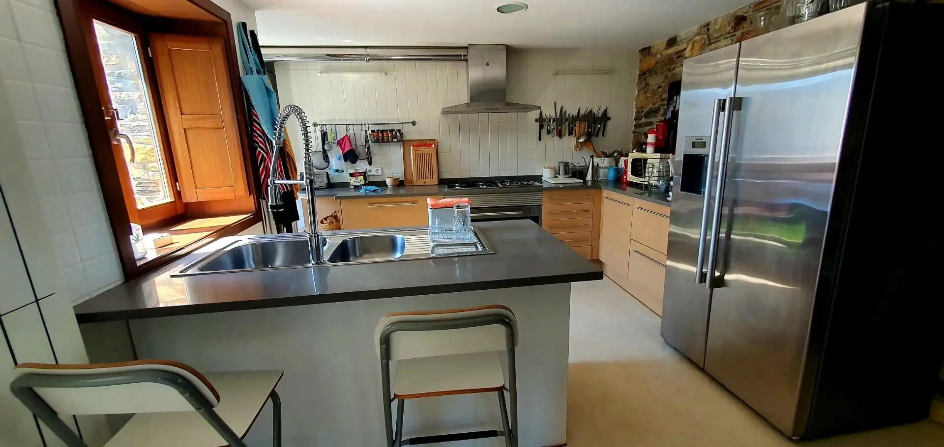 Cuina de Casa o xalet en venda en Tapia de Casariego amb Calefacció, Jardí privat i Terrassa